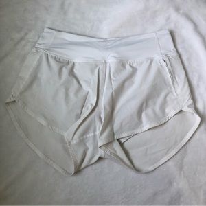 Outdoor Voices Hudson 4” Short